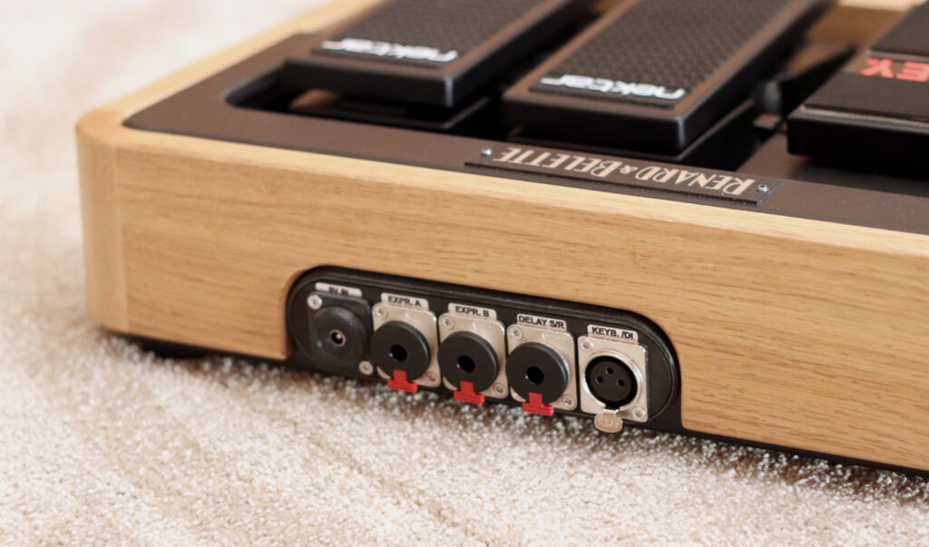 DUO 3-3P pedalboard hybride basse et Keayboard pour 6 pedales avec eclairage Renard & Belette