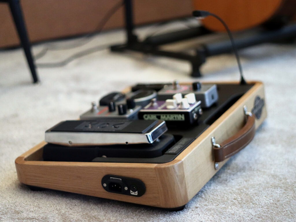 DUO 7-1P pedalboard pour 8 pedales Renard & Belette avec eclairage