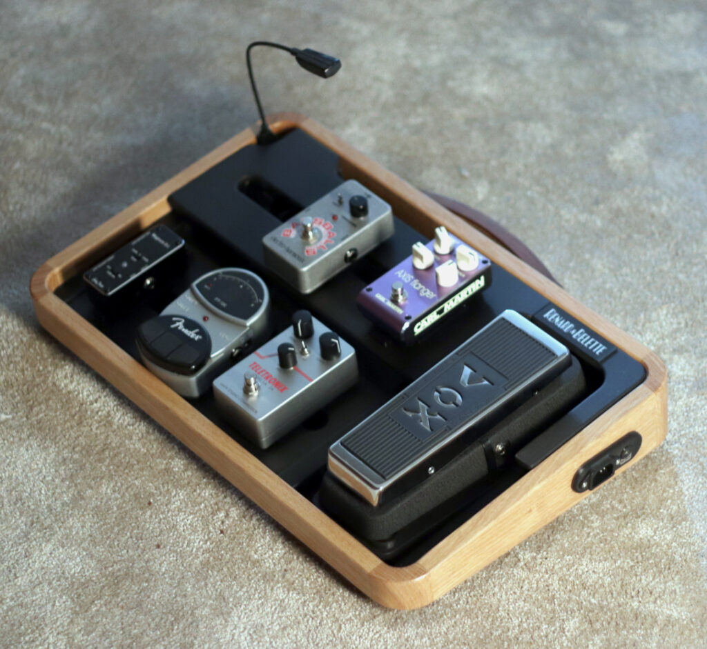 DUO 7-1P pedalboard pour 8 pedales Renard & Belette