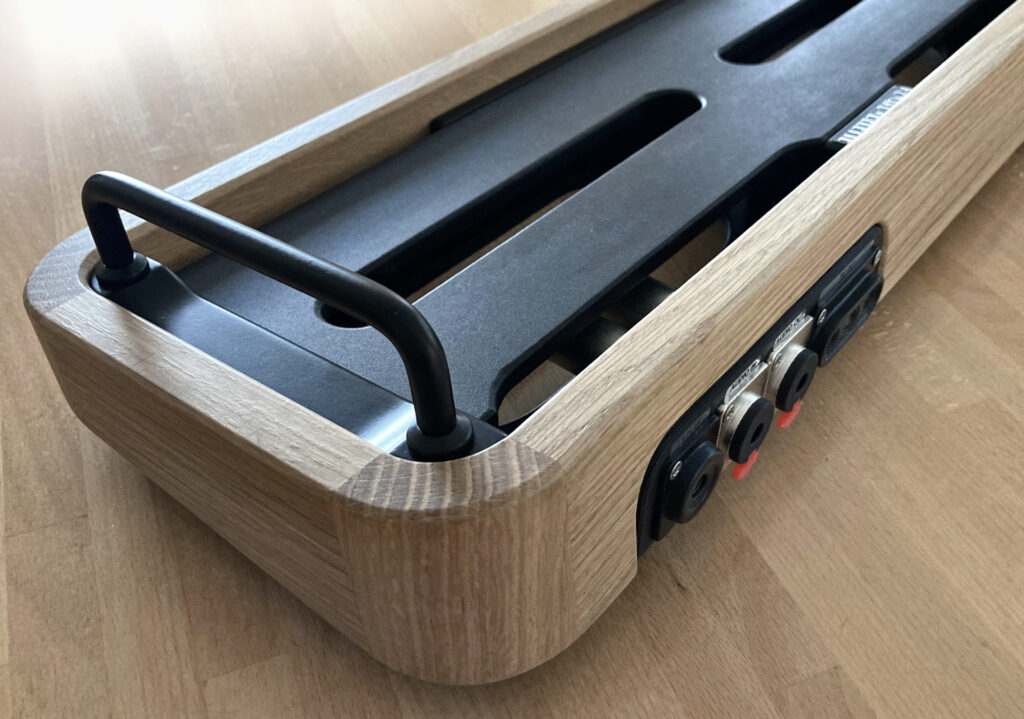 SOLO 6 pedalboard pour 6 pedales Renard & Belette