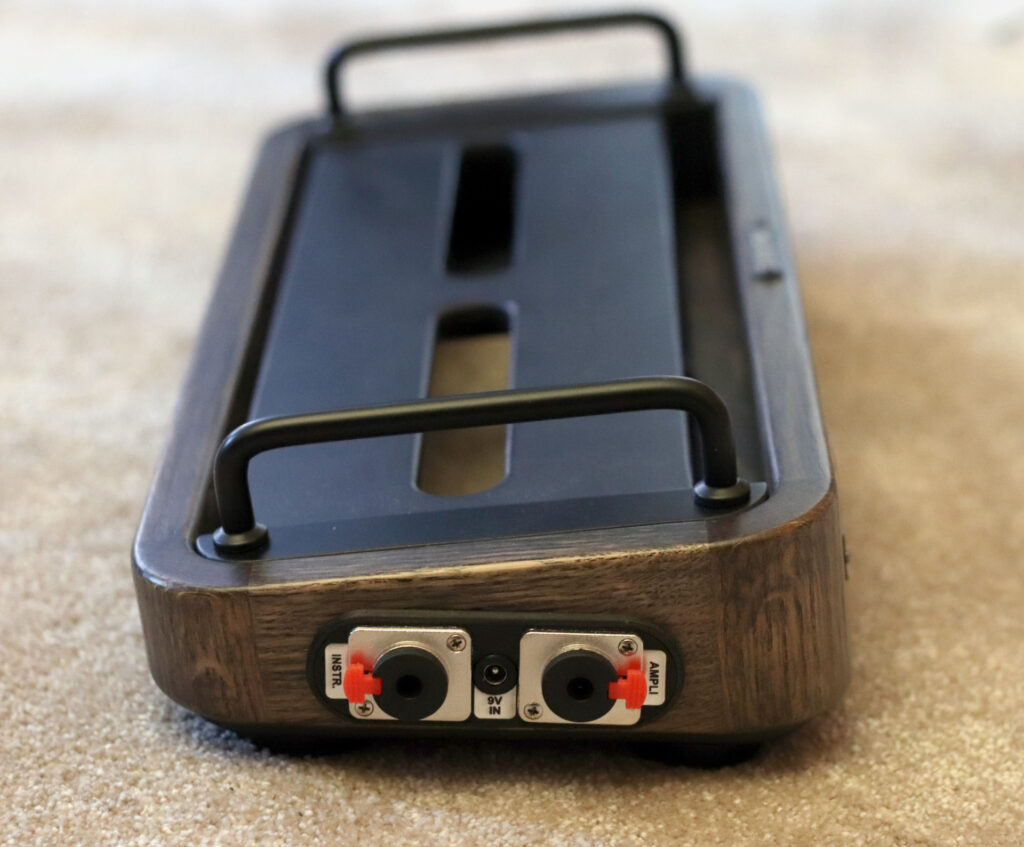 SOLO 4-BR pedalboard for 4 pedals